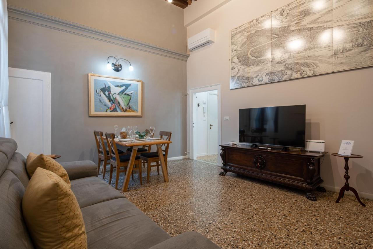 Apartment Sisila เวนิส ภายนอก รูปภาพ
