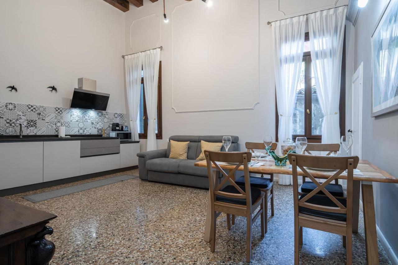 Apartment Sisila เวนิส ภายนอก รูปภาพ