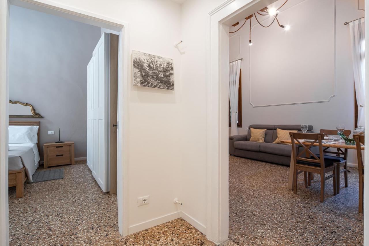 Apartment Sisila เวนิส ภายนอก รูปภาพ
